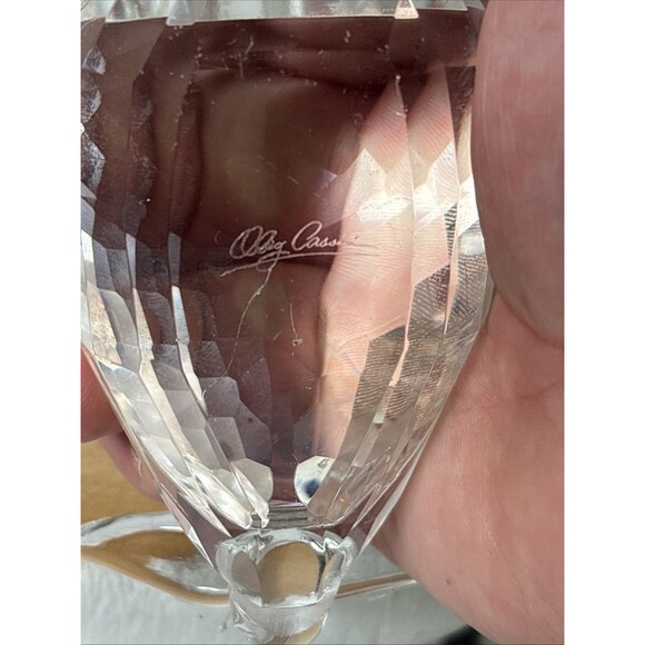 Oleg Cassini Crystal Whale Figurine Paperweight Signed Nautical Multifaceted - Picture 4 of 5